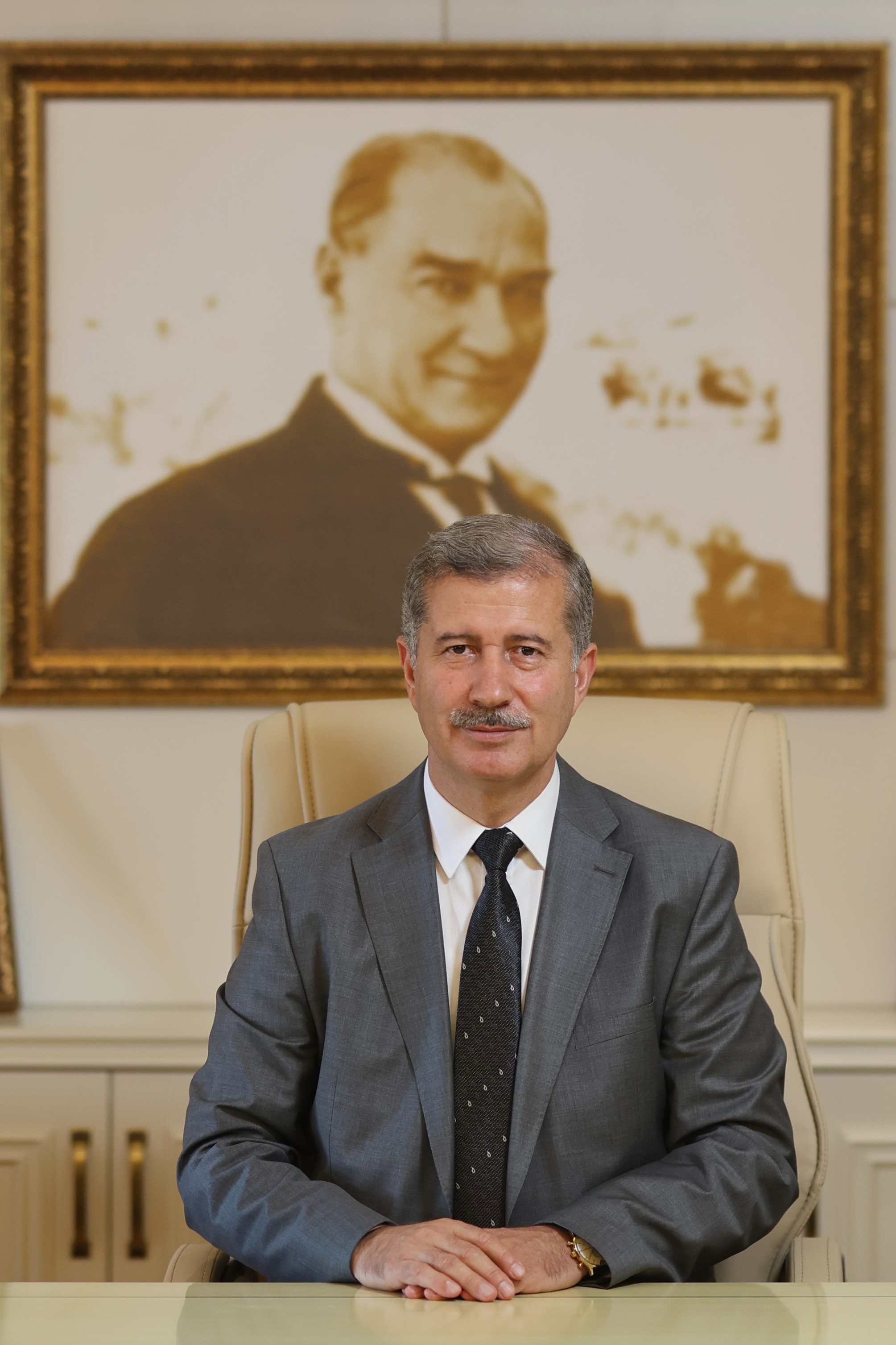 İlhami Gülçün